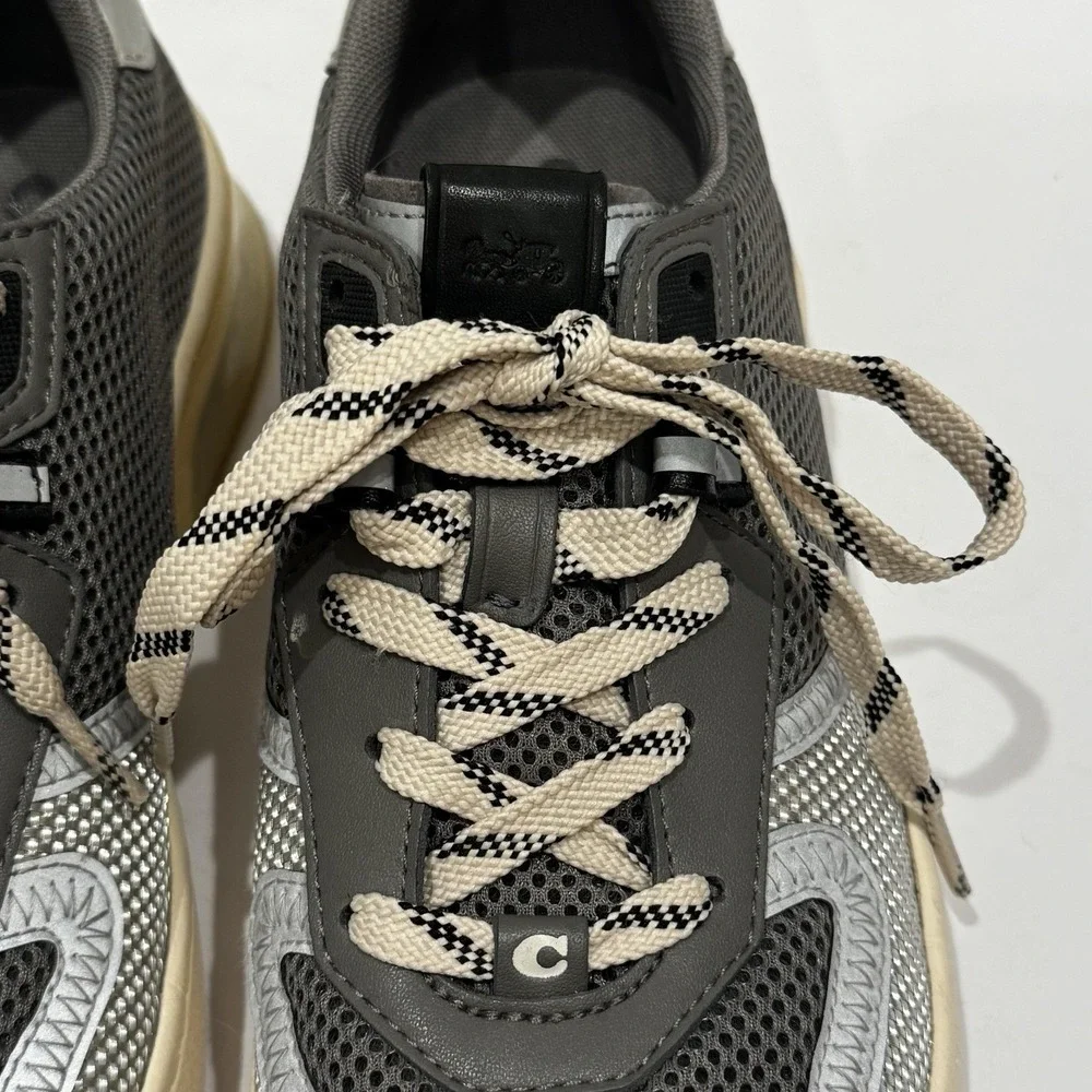 Coach women lowline